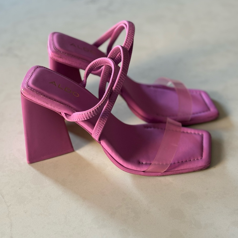 Pink, size 7 squared heels